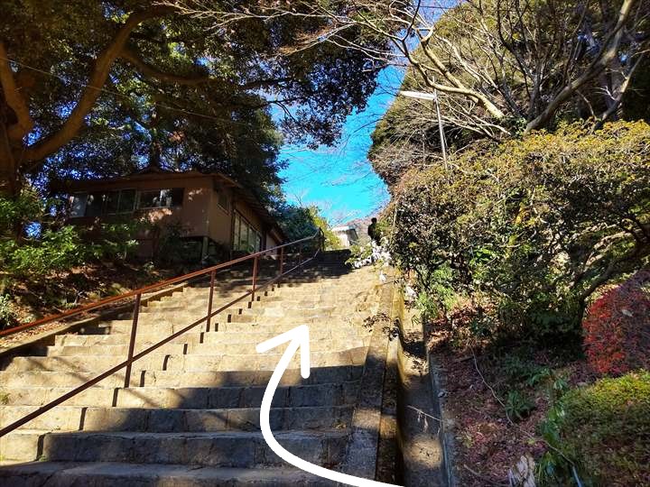 筑波山登山口・ロープウェイまでの階段