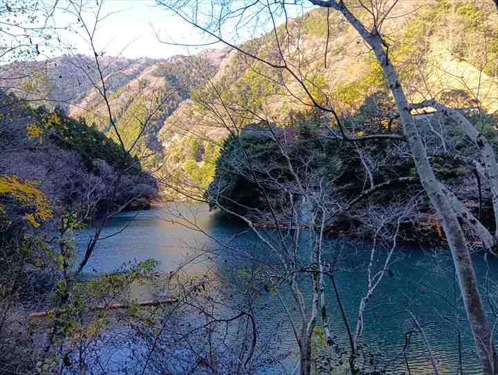 坂下登山口トイレ~お肉レストラン(白丸湖 )